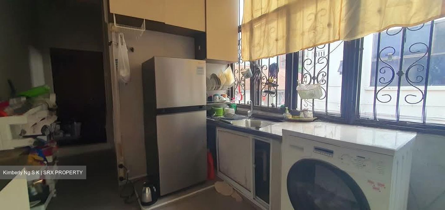 Upper Paya Lebar Road (D19), Shop House #593659981